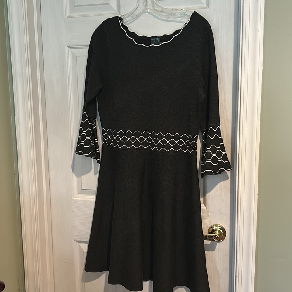 Gabby Skye dress - Picture 4 of 5
